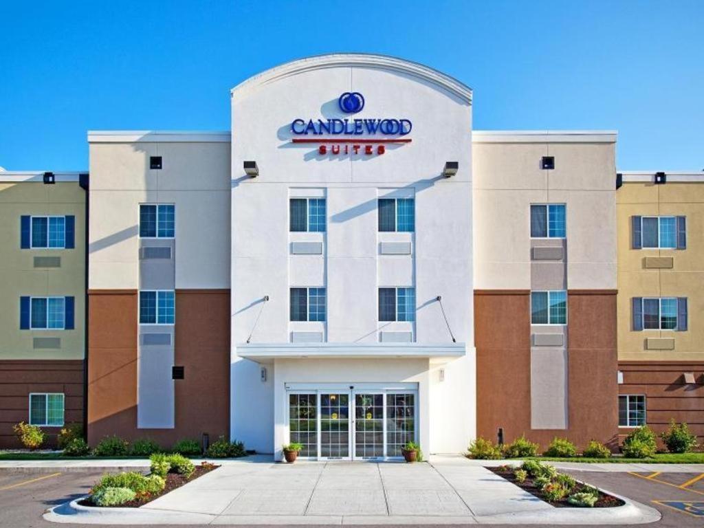 Candlewood Suites בלוויו מראה חיצוני תמונה