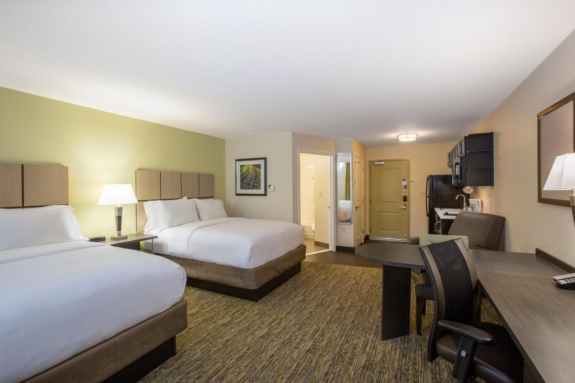 Candlewood Suites בלוויו מראה חיצוני תמונה