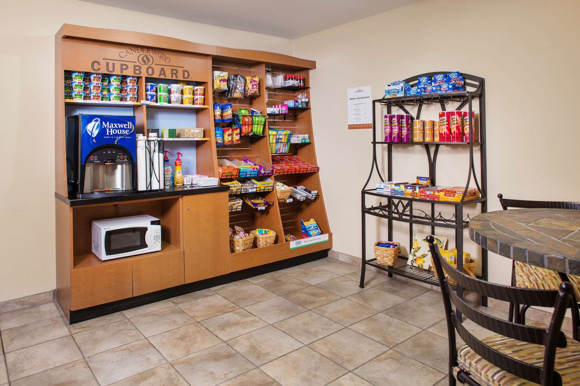 Candlewood Suites בלוויו מראה חיצוני תמונה